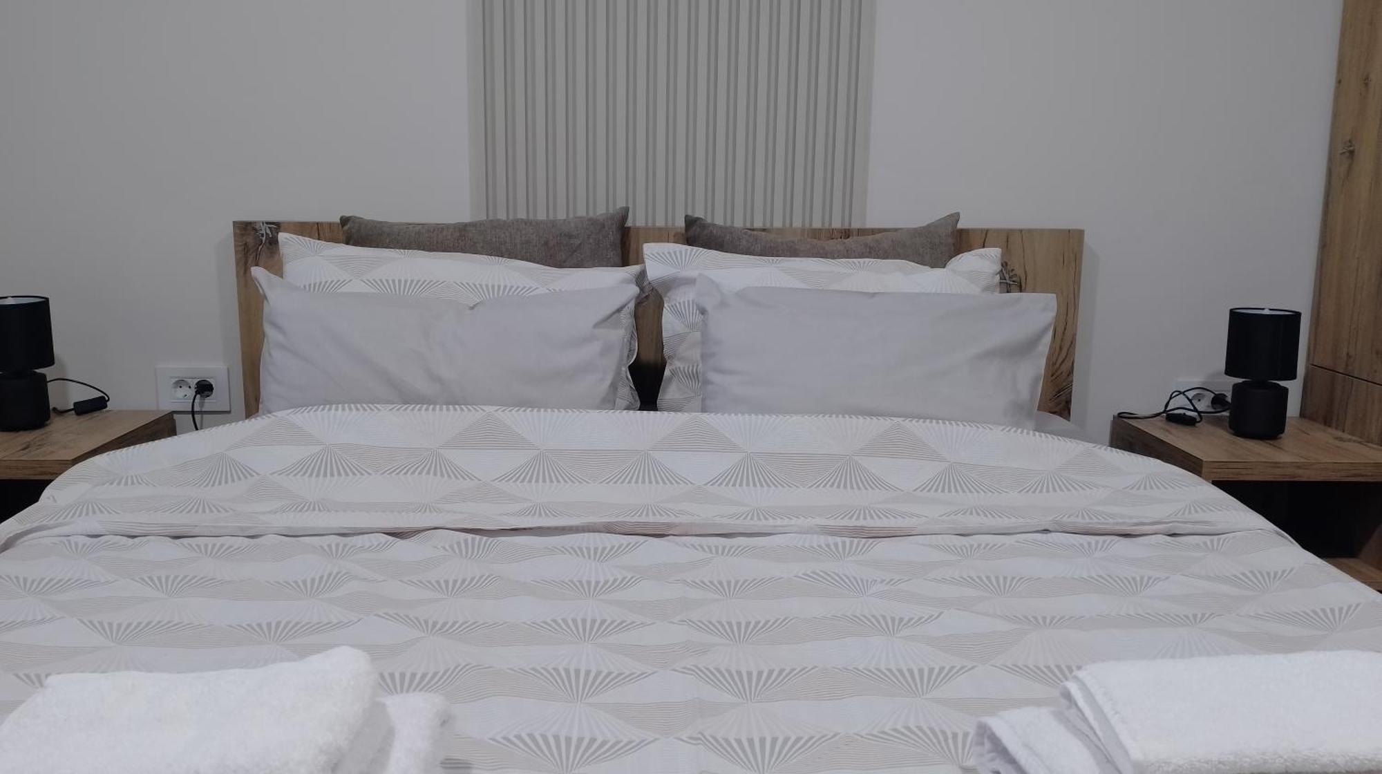 Apartman Dve Lipe Палич Екстер'єр фото