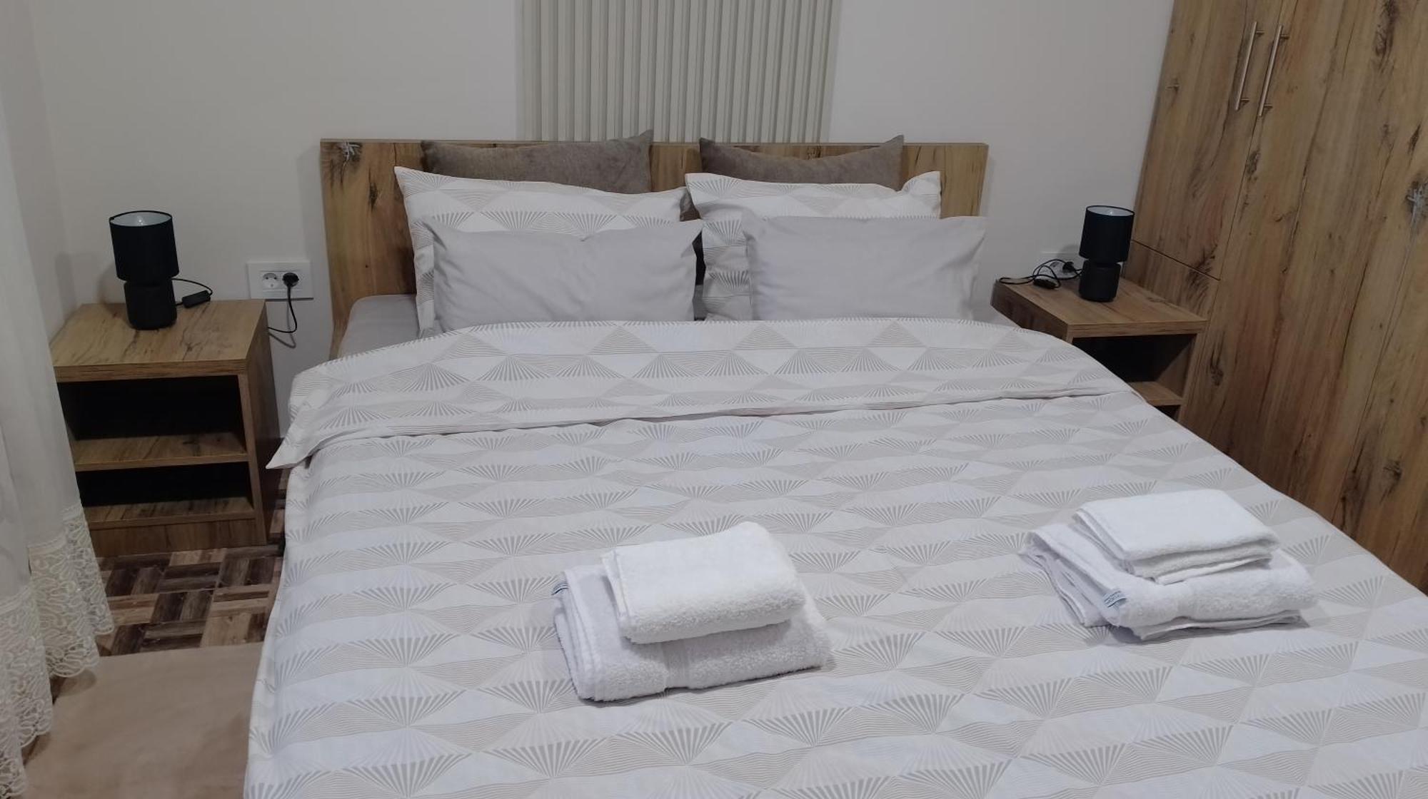 Apartman Dve Lipe Палич Екстер'єр фото